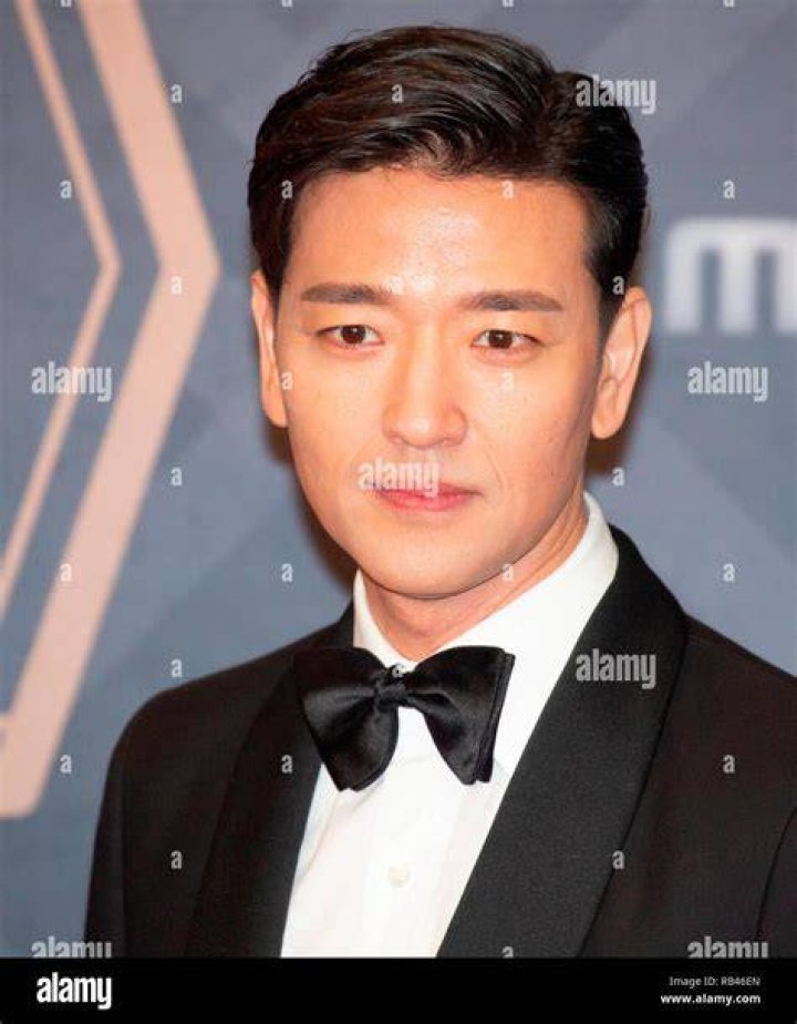 Actor Bae Soo Bin's Wedding Guest Yoo Ji Tae & Kim Hyo Jin Couple