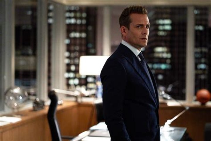 Best 25+ Harvey specter suits ideas on Pinterest Gabriel macht