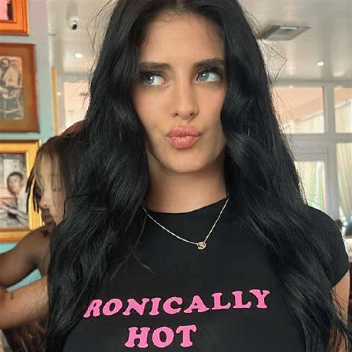 Camila Araujo Ego Not&iacute;cias