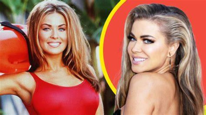 Carmen Electra Shows She&rsquo;s &lsquo;Ready&rsquo; for 2023 As She Turns Heads in This