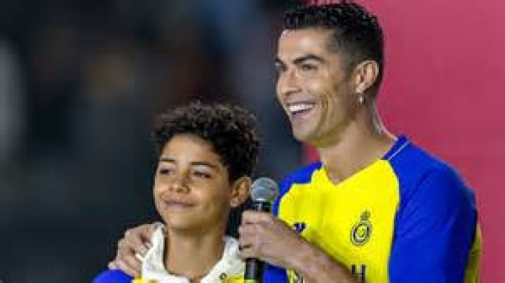 Cristiano with his son Cristiano Junior and mother Maria Dolores