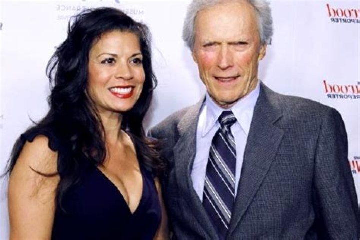 Dina Eastwood Bio, Age, Husband, Early Life, Parents, Net Worth