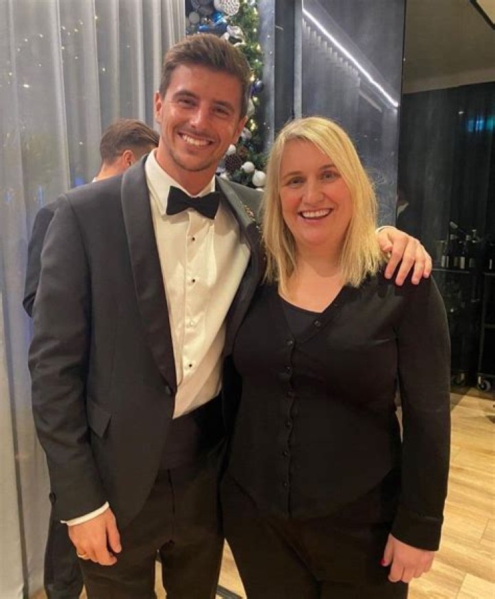 Emma Hayes Husband Is Emma Hayes Married? ABTC