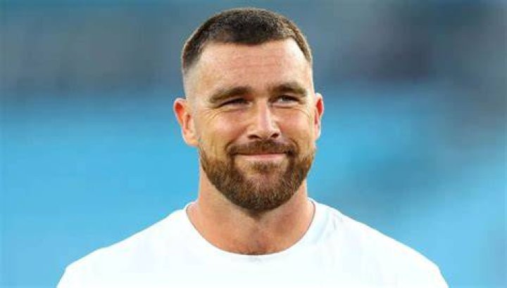 Exploring Travis Kelce's Political Views A Look Into His Democratic