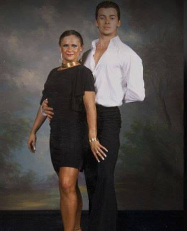 Giselle Peacock, Artem Chigvintsev's ExWife 5 Fast Facts