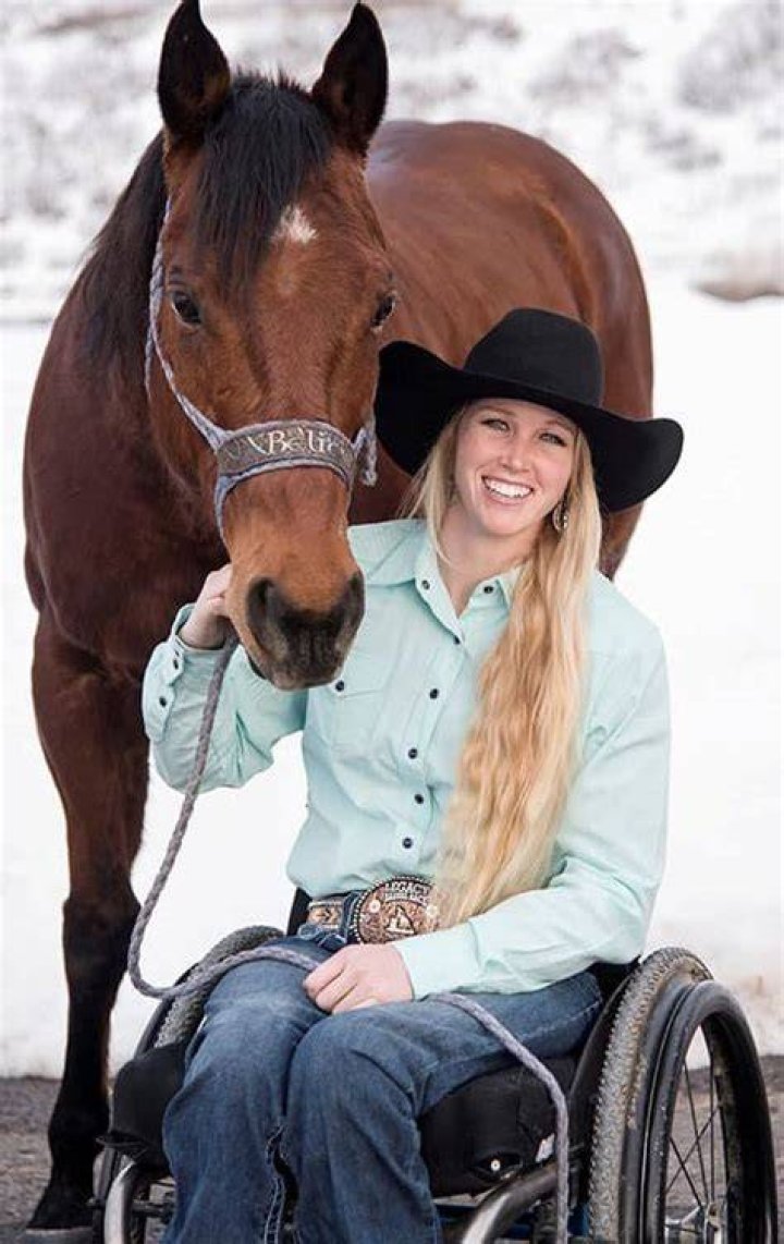 How Amberley Snyder & Ryan Wald Navigated Their Marriage After A Life
