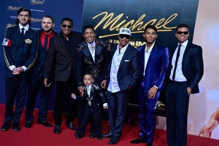 Jackson family exhusbands, a son, parents, siblings Familytron