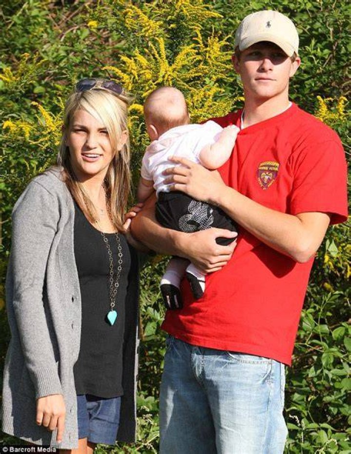 Jamie Lynn Spears Daughter Father AllywGetintoit