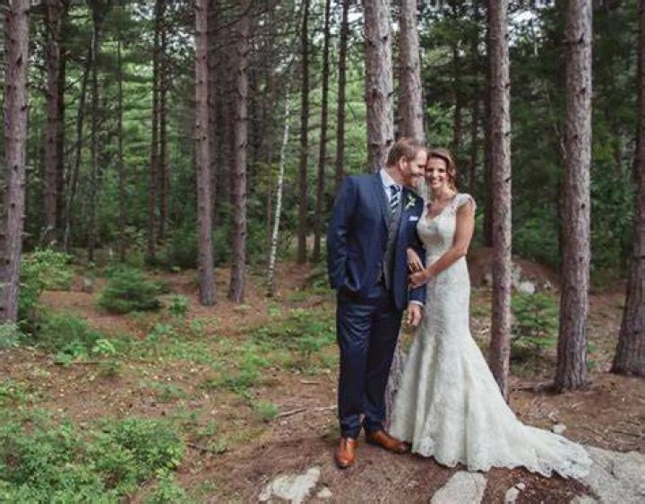 Josh Gates Wife Hallie Gnatovich, Children, Divorce, Facts. Tvstarbio