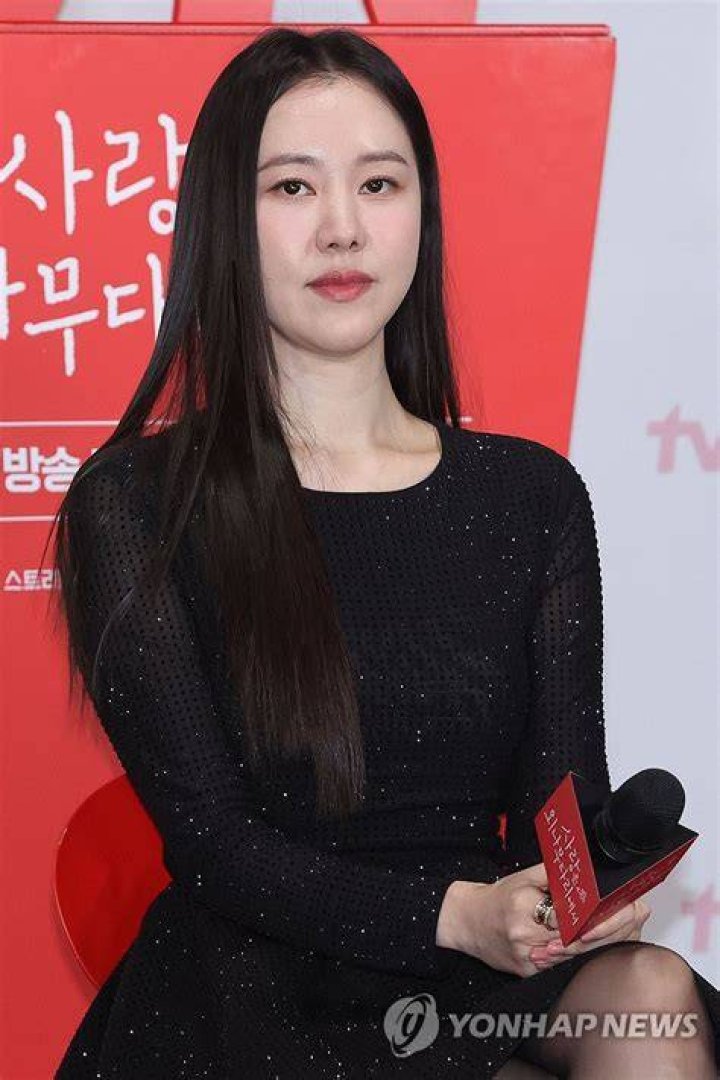 Kim Ye Won Confirmed To Join Joo Ji Hoon And Jung Yu Mi In New Romance