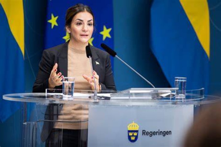 Kulturministern "Jag blir hellre underskattad"