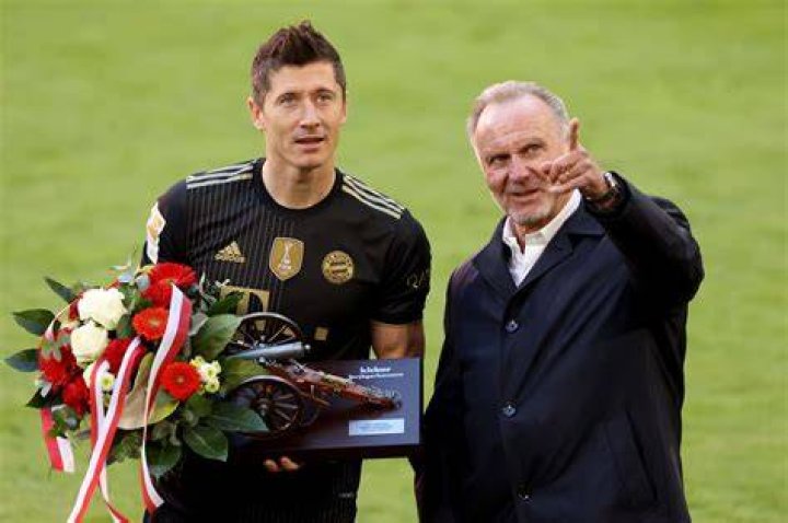Lewandowski grandfather&hellip; YouTube