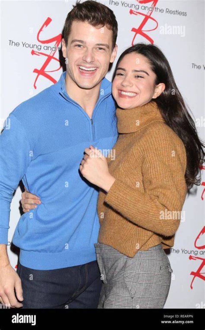 Michael Mealor, Sasha Calle at arrivals for THE YOUNG AND THE RESTLESS