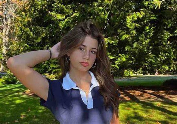 Mikayla Campinos The Rise Of The Purple Light Video Phenomenon