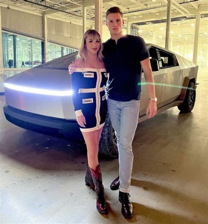Mikhaila Peterson's Relationship With Andrew Tate YouTube