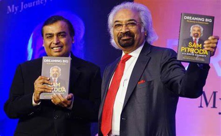 Mukesh Ambani launches Sam Pitroda's autobiography 'Dreaming Big