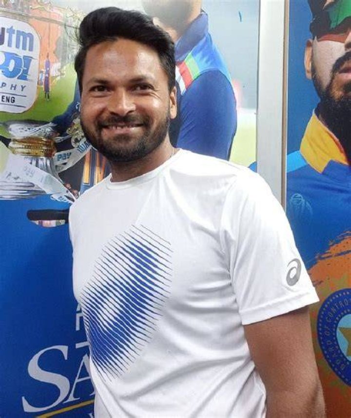 Mukesh Kumar (Cricketer) Height, Age, Wife, Family, Biography & More