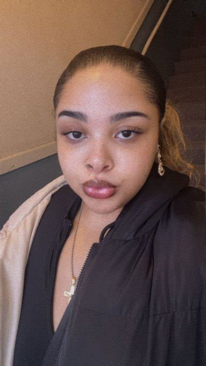 Posts of gabrielle_moses from OnlyFans Coomer