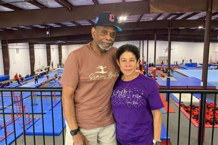 Ron & Nellie Biles, Simone&rsquo;s Parents 5 Fast Facts