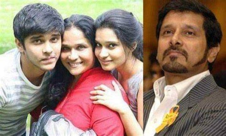 Shailaja Balakrishnan (Vikram Wife) Wiki, Family, Age, Images News Bugz