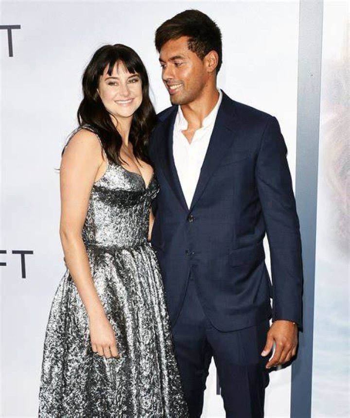 Shailene Woodley and boyfriend Ben Volavola Out in NYC03 GotCeleb