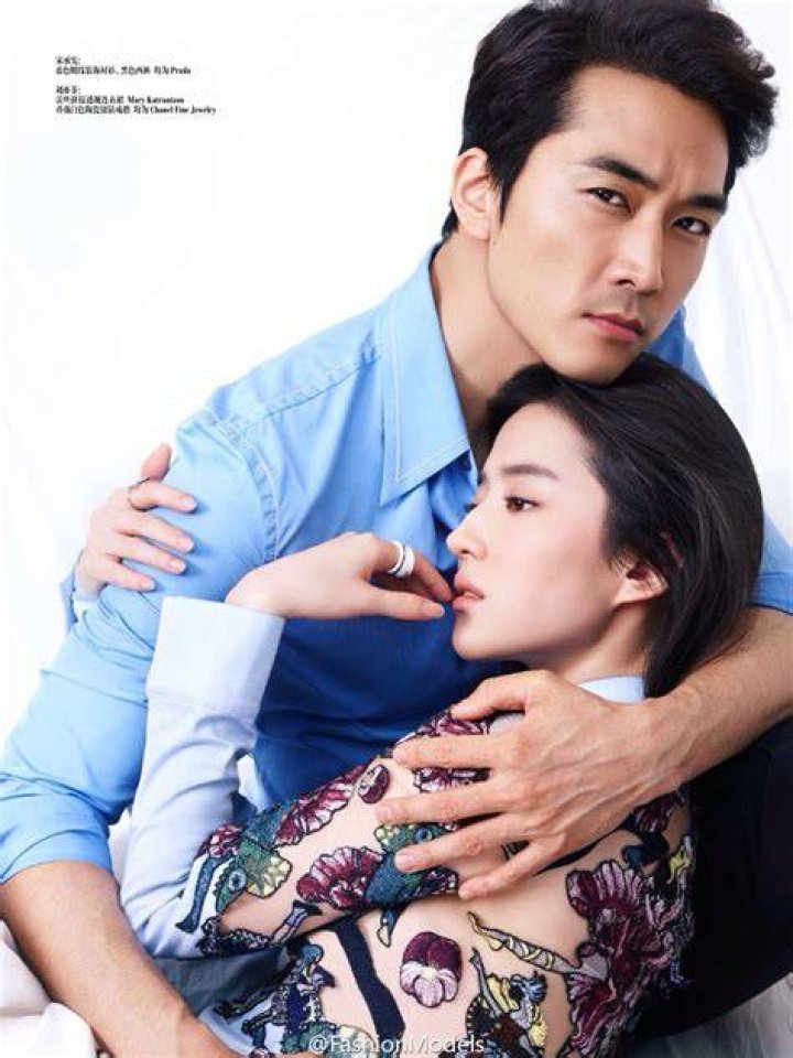 Song Seungheon and Liu Yifei Kissing compilation by http//www