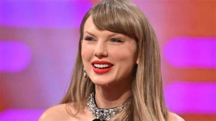 Taylor Swift appears NAKED in mysterious sneak peak at new music video
