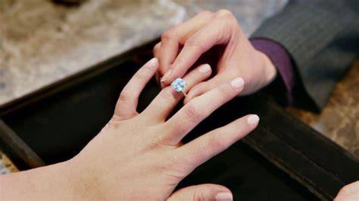 The engagement ring is back ON! Sydney Sweeney and fianc&eacute; Jonathan