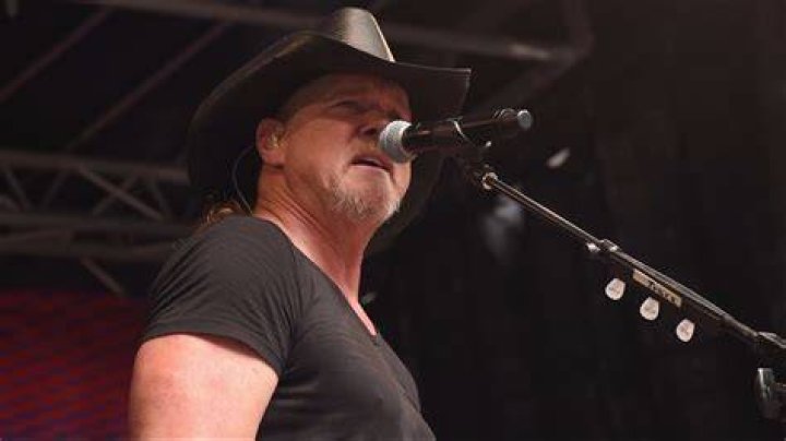 Trace Adkins shares addiction recovery story