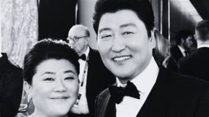 Unraveling The Mystery Is Hwang In Yeop Married?