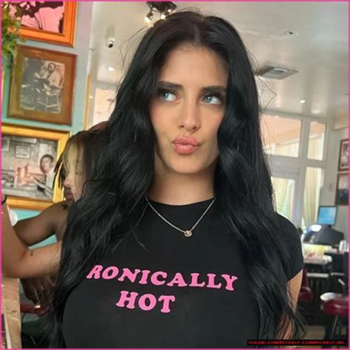 Unveiling The Allure Of Camila Ara&uacute;jo On OnlyFans
