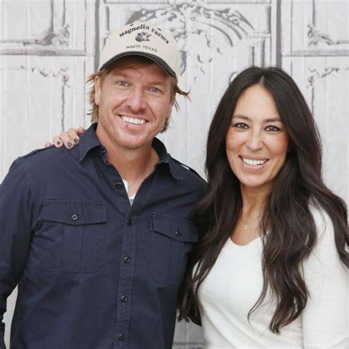 Who is Chip Gaines's first wife?