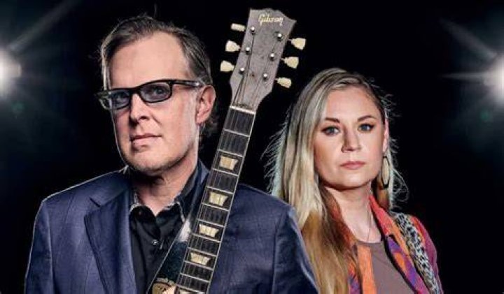 Who is Joe Bonamassa Wife? Age, Girlfriend, Career, Net Worth
