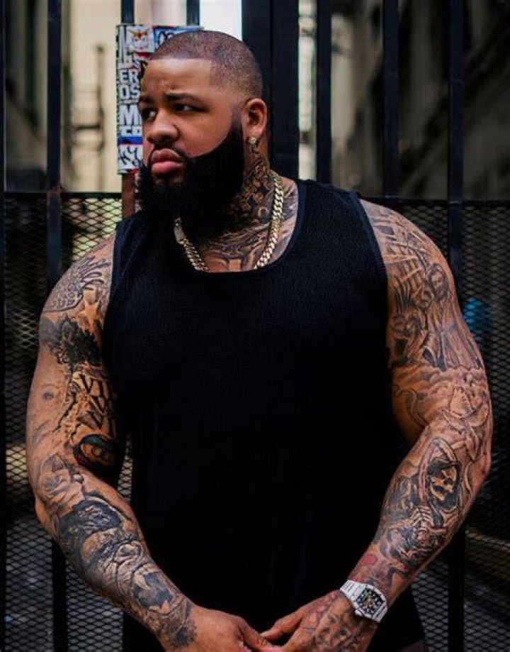 Who Is Kane Kongg And Who Did He Punch?