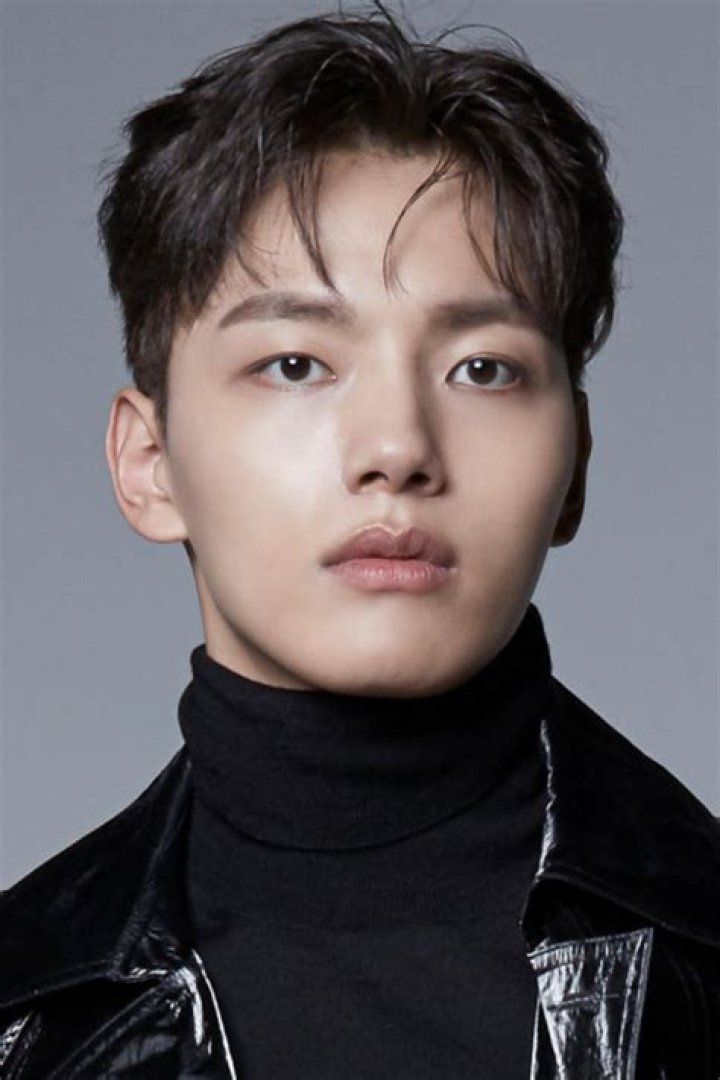 Yeo Jingoo's RELATIONSHIP Details REVEALED! IWMBuzz